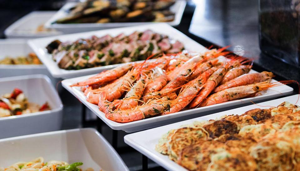 Sky View Grand 호텔 캔디 외부 사진