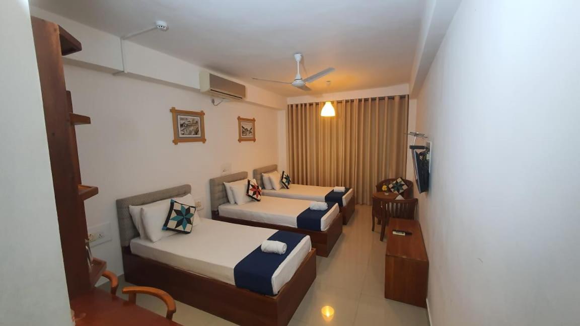 Sky View Grand 호텔 캔디 외부 사진